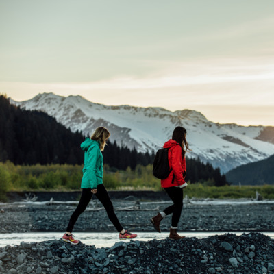 Take a riverwalk directly from the Seward Windsong Lodge.