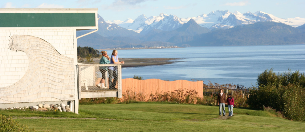 Take in the views of Homer from Beachfront rooms. Take in the views of Homer from Beachfront rooms.