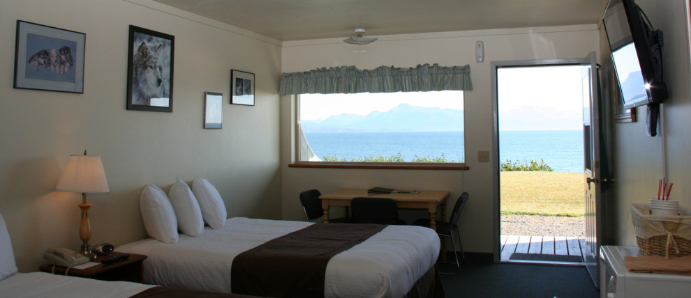 Enjoy your stay in a beachfront room. Enjoy your stay in a beachfront room.