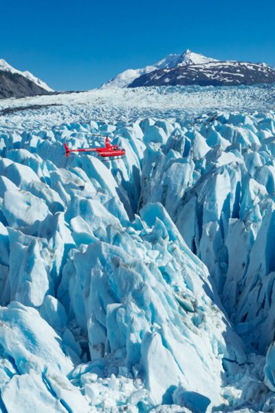 Amazing views on the way to Punch Bowl Glacier.