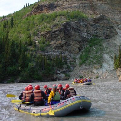 Splashy rafting on the Nenana River. Splashy rafting on the Nenana River.
