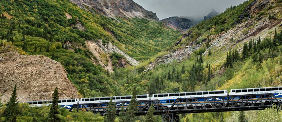 alaska train tour 2023