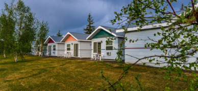 Cottages available at Fairbanks River's Edge Resort.