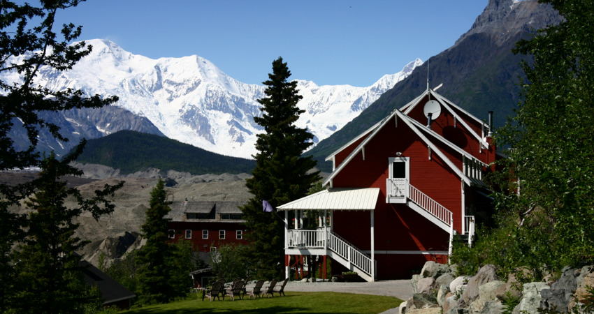 Kennicott Glacier Lodge sits among picturesque mountains.