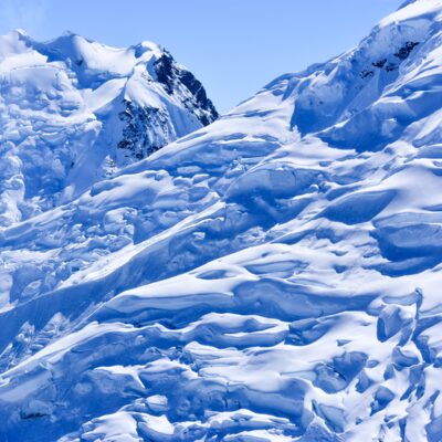 Front row seat to high alpine glaciers. Front row seat to high alpine glaciers.