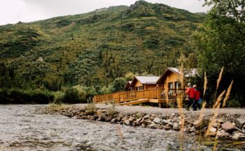 Riverside accomodations in Denali Park.