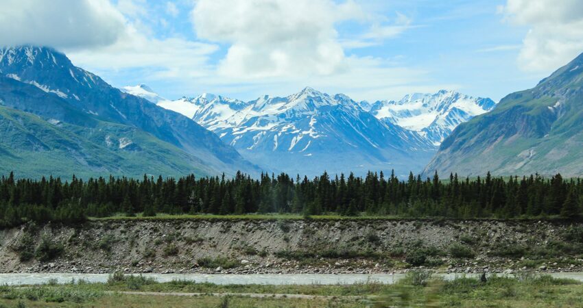 Scenery along the Richardson Highway between Fairbanks and Copper Center.