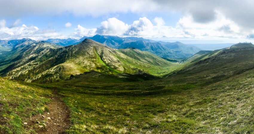 Looking into Arctic Valley from the trail up Mt. Gordon-Lyon.