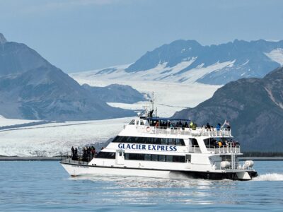 Cruising in view of Bear Glacier in Resurrection Bay.