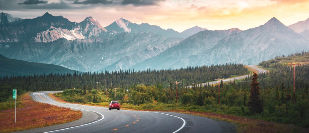 Glenn Highway between Sheep Mountain and Eureka. Photo by Logan Maddox.