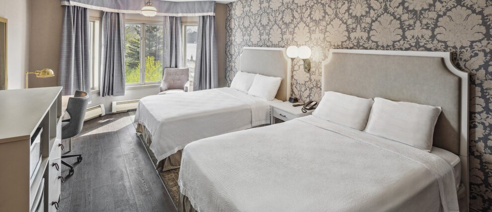 Double room at the Hotel Seward.