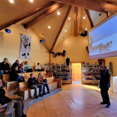 Hearing Iditarod tales at DogGoneIt.