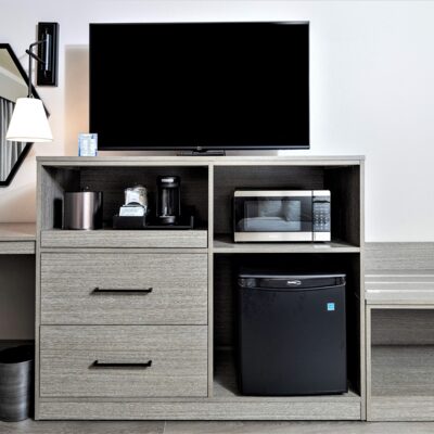 Standard room amenities at the Aspen Anchorage Downtown.